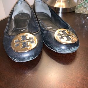 Tory Burch Shoes - GUC Tory Burch Black Flat Tory Burch Shoes - GUC Tory Burch Black Flat